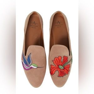 AQUATALIA Emmaline Floral Embroidered Leather Loafer Hummingbird Size 8.5 Italy
